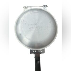 Perfect Pancake Silver Pan